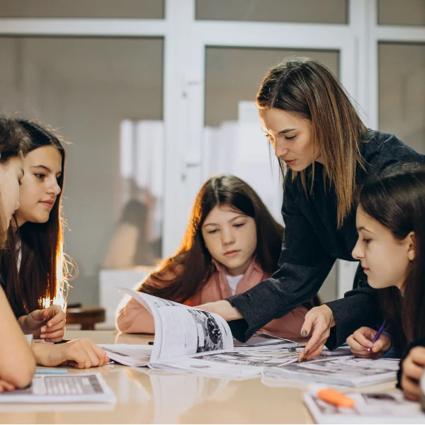 Dar a entender bienvenido a los profesores